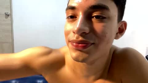 Snapshot of santi36rt chatting on 04-06-26, 04:57 santi36rt online show from 04-06-26, 04:57