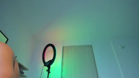 Snapshot of santi__ferrer chatting on 05-01-26, 01:43 Santi Ferrer online show from 05-01-26, 01:43