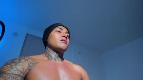 Snapshot of santi__ferrer chatting on 05-06-26, 01:36 Santi Ferrer online show from 05-06-26, 01:36
