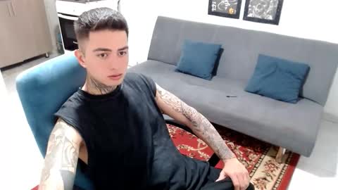 santi_ss online show from 12-19-25, 03:41