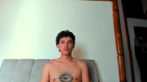 santi_twink19 online show from 05-24-26, 01:27