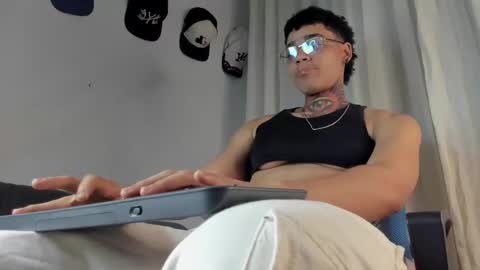 Santiago online show from 09-24-25, 08:34