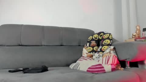 Santiago online show from 10-18-25, 12:13