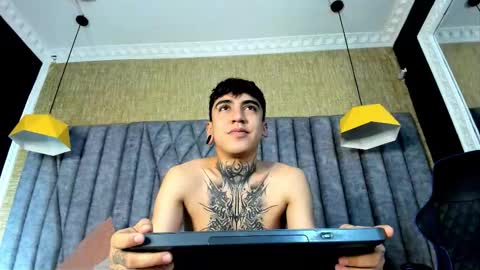 SantiAbader online show from 10-21-25, 11:44