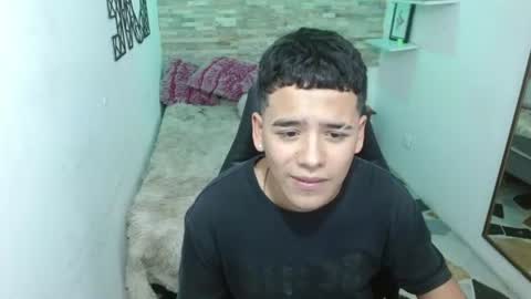 Snapshot of santiago_acosta chatting on 06-11-26, 04:32 Santiago online show from 06-11-26, 04:32