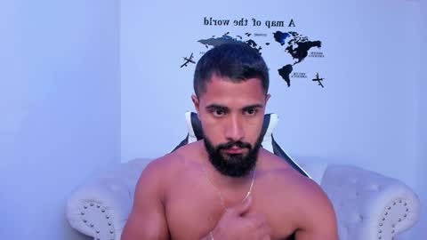 santiago_huntt online show from 09-17-25, 09:05