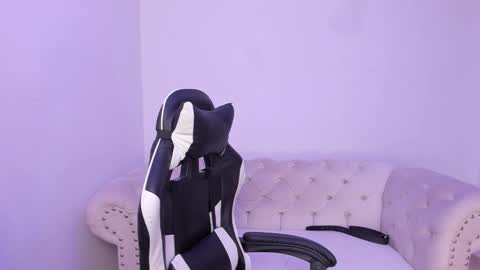 santiago_huntt online show from 11-22-25, 01:21