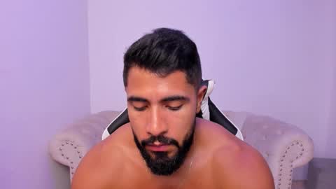 Snapshot of santiago_huntt chatting on 02-23-26, 08:28 santiago_huntt online show from 02-23-26, 08:28