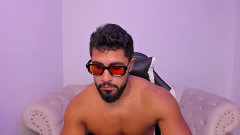 Snapshot of santiago_huntt chatting on 03-14-26, 01:27 santiago_huntt online show from 03-14-26, 01:27