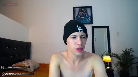 SANTAGO online show from 09-19-25, 04:25