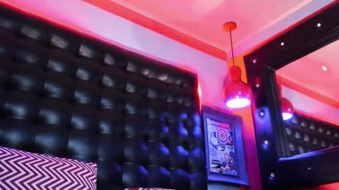 Snapshot of santiagohincapiie chatting on 03-15-26, 04:29 Santiago Hincapiie online show from 03-15-26, 04:29