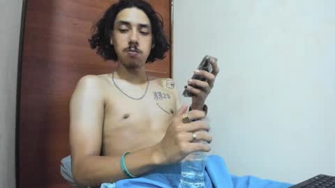 Santiago    online show from 12-15-24, 01:00