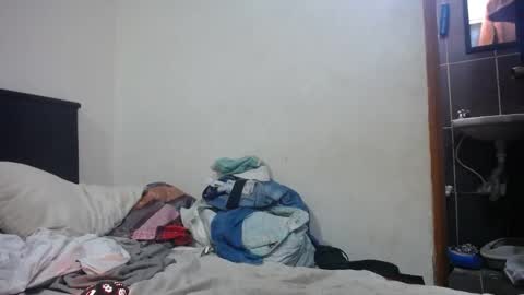 Santiago    online show from 12-24-24, 03:37