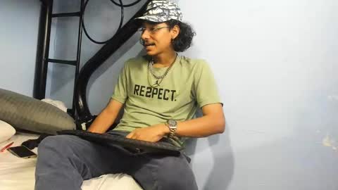Santiago    online show from 01-28-25, 07:53
