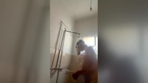 Snapshot of santiarzola7 chatting on 05-14-26, 06:58 santiarzola7 online show from 05-14-26, 06:58