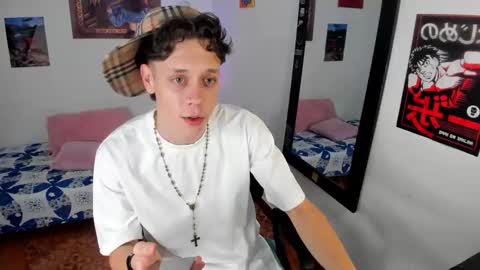 Julius Novachrono  online show from 02-14-26, 04:31