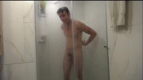 Snapshot of santii_rose chatting on 10-28-25, 01:14 Santii online show from 10-28-25, 01:14