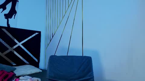 Snapshot of santsara chatting on 07-17-26, 04:30 SANTSARA online show from 07-17-26, 04:30