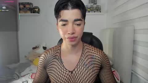 Mr. Santiago online show from 05-03-26, 01:28
