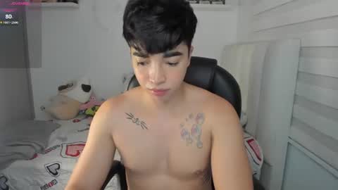 Mr. Santiago online show from 06-12-26, 01:21