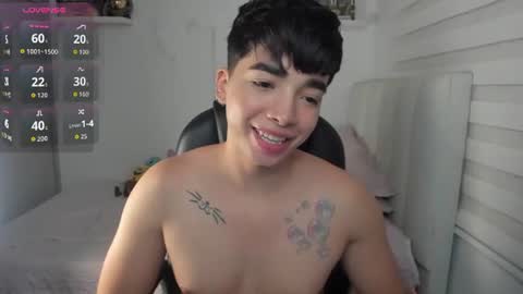 Mr. Santiago online show from 06-28-26, 01:39