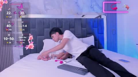 Santiago Carrington online show from 04-09-26, 01:49