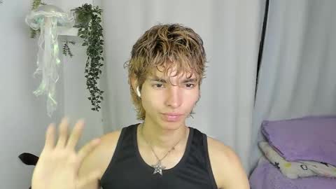 kitty online show from 10-12-25, 01:26