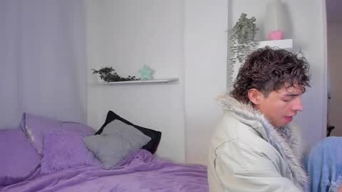 kitty online show from 01-18-26, 01:20