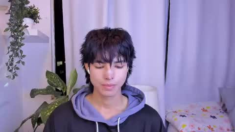 kitty online show from 06-25-26, 03:17