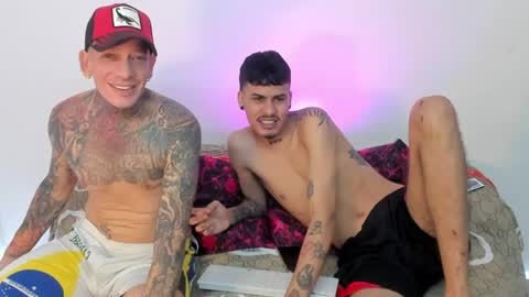 santy_of1 online show from 04-29-26, 02:43