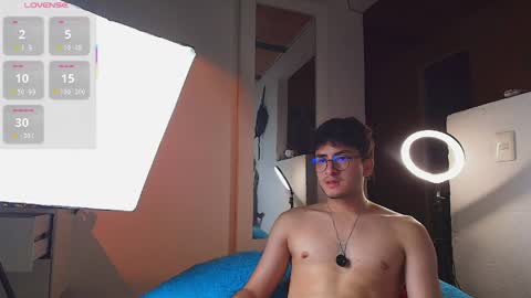Santyago online show from 05-19-26, 01:56