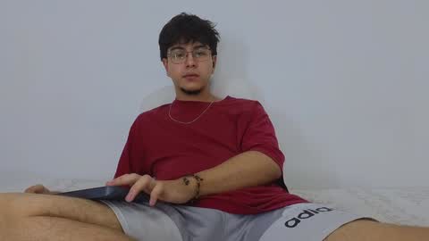 santybig18 online show from 02-04-25, 05:53