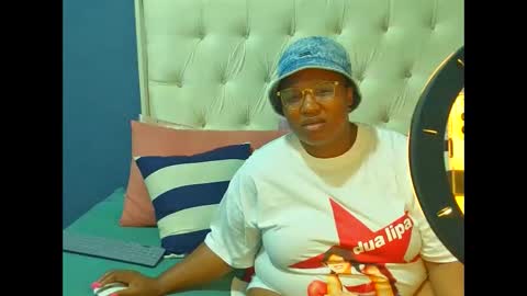 Snapshot of sanuche59670 chatting on 02-15-26, 09:55 sanuche59670 online show from 02-15-26, 09:55