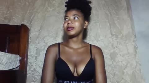 sanyah0123 online show from 02-05-26, 05:56