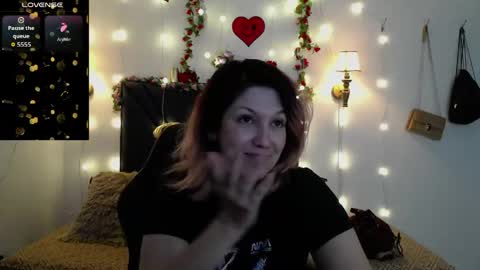 sanyaseraphine0 online show from 05-08-26, 08:58