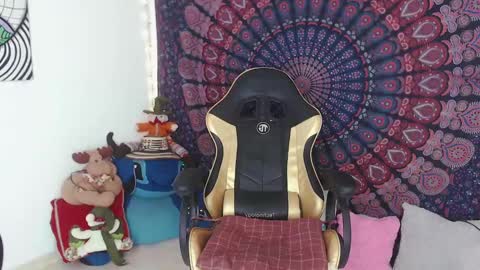 sanzjulie online show from 12-10-24, 05:11