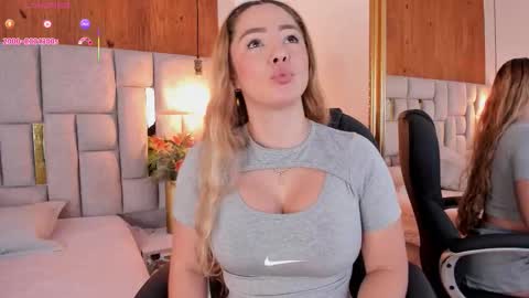 Snapshot of saori_newman chatting on 11-03-25, 11:55 Saori online show from 11-03-25, 11:55