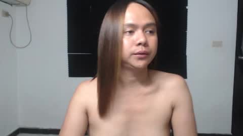 Snapshot of sapiosexualasiantrans chatting on 04-19-26, 06:10 Casey online show from 04-19-26, 06:10