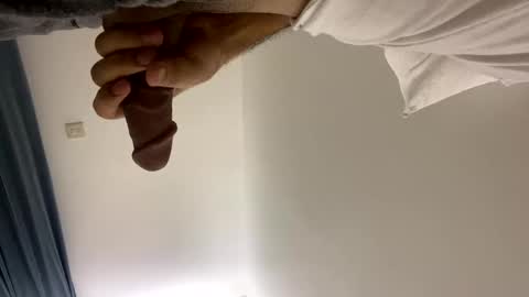 Snapshot of saqib332243 chatting on 03-31-26, 12:01 saqib332243 online show from 03-31-26, 12:01