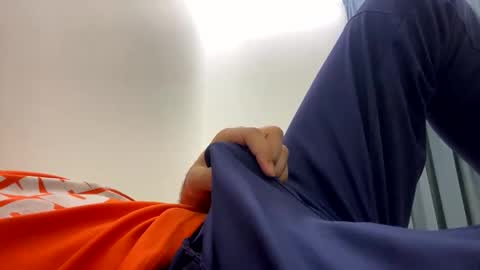 Snapshot of saqib332243 chatting on 06-01-26, 11:39 saqib332243 online show from 06-01-26, 11:39