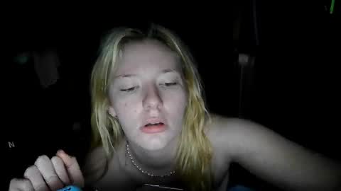 Snapshot of sara9920 chatting on 03-26-26, 12:22 sara9920 online show from 03-26-26, 12:22