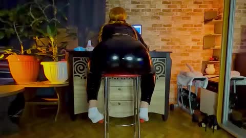 Snapshot of sara__foxy chatting on 03-10-26, 03:44 sara foxy online show from 03-10-26, 03:44