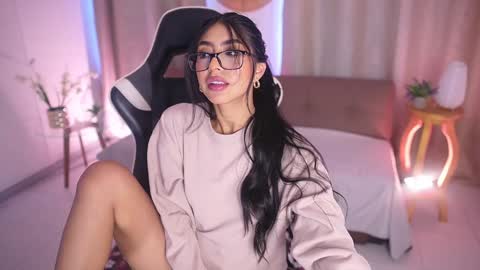 Snapshot of sara_albrecht chatting on 02-03-25, 06:07 Sara online show from 02-03-25, 06:07