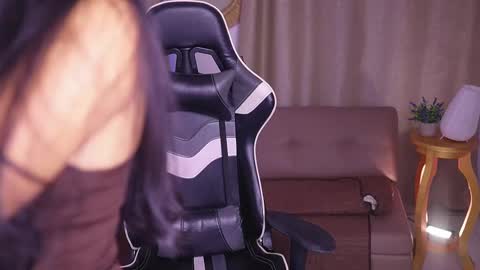 Snapshot of sara_albrecht chatting on 02-10-25, 12:29 Sara online show from 02-10-25, 12:29