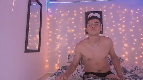 Snapshot of sara_and_anderson_ chatting on 02-19-25, 08:41 sara and anderson online show from 02-19-25, 08:41