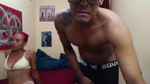 sara_and_elver online show from 11-15-25, 06:59