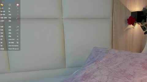 Sara online show from 12-23-24, 03:55