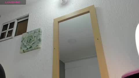 Sara online show from 12-28-24, 12:13