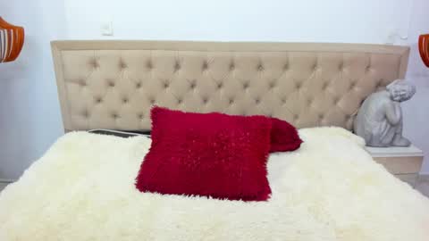   Sara and Demon  online show from 03-08-26, 02:04