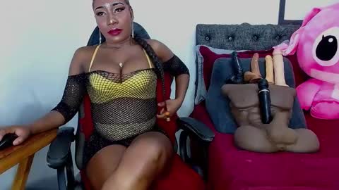 Sara Greyx online show from 12-19-24, 02:23